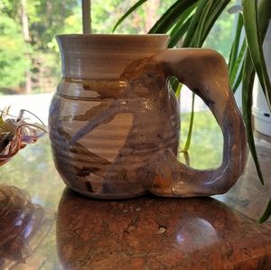 Beautiful condition rare earth pottery mug